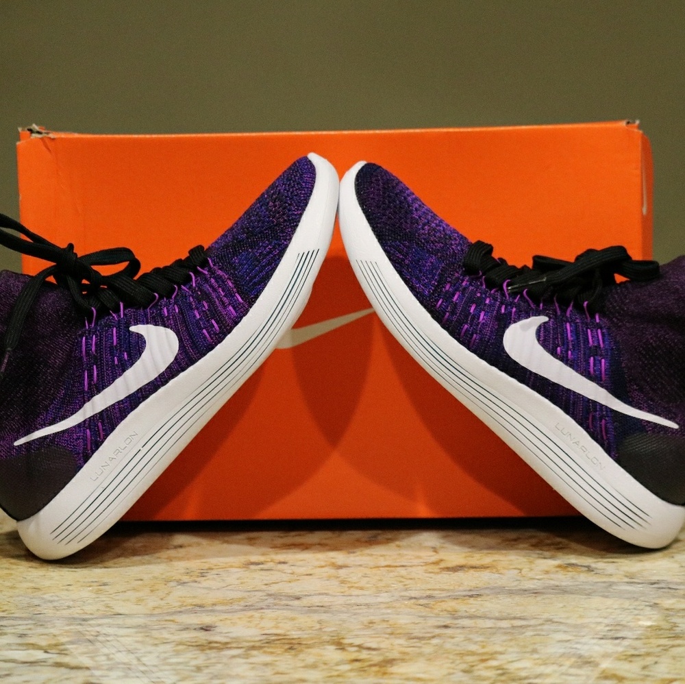 Nike Lunarepic Flyknits in Purple